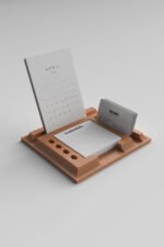 CW-20 Ahşap Masa Takvimi