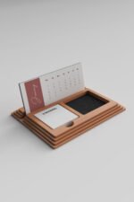 CW-31 Ahşap Masa Takvimi