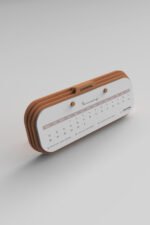 masa takvimi, promosyon masa takvimi, kurumsal masa takvimi, kişiye özel masa takvimi, ahşap masa takvimi, spiralli masa takvimi.